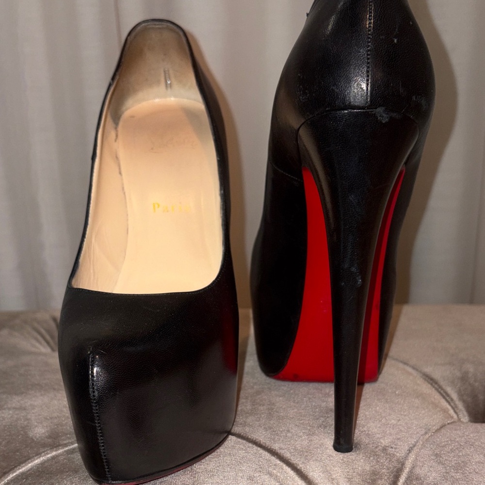 Christian Louboutin Black Heels with Red Soles - Picture 2 of 5